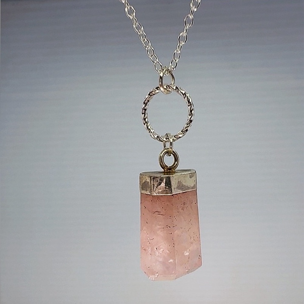 Gorgeous Morganite Gemstone Pendant Necklace!